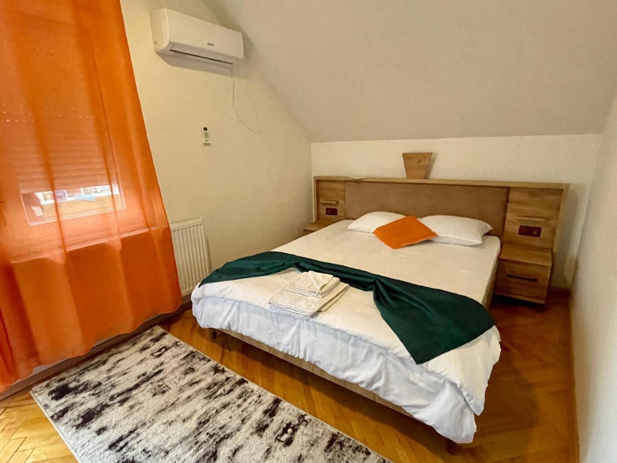 Madigan'S Hotel Kosovo Polje Exteriör bild