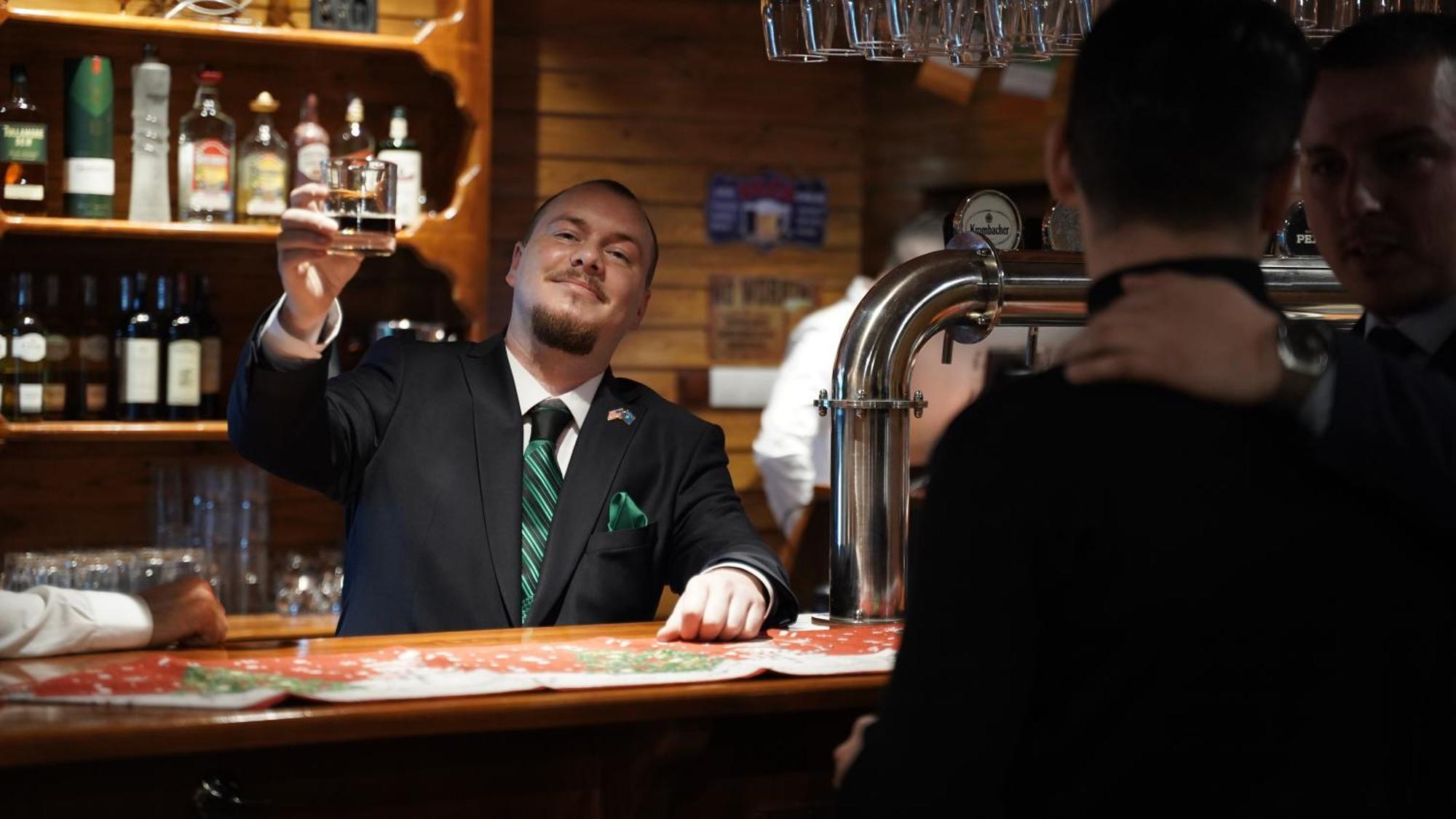 Madigan'S Hotel Kosovo Polje Exteriör bild